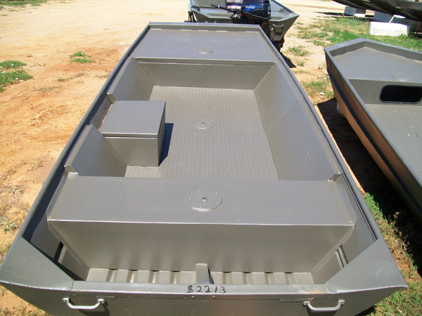 15 Foot Aluminum Boat Backwoods Landing The Nations Largest Weldbilt Dealer  With The Lowest Prices anywhere on any type of Aluminum boats including aluminum  Jon Boat fishing boat and duck boat nationwide